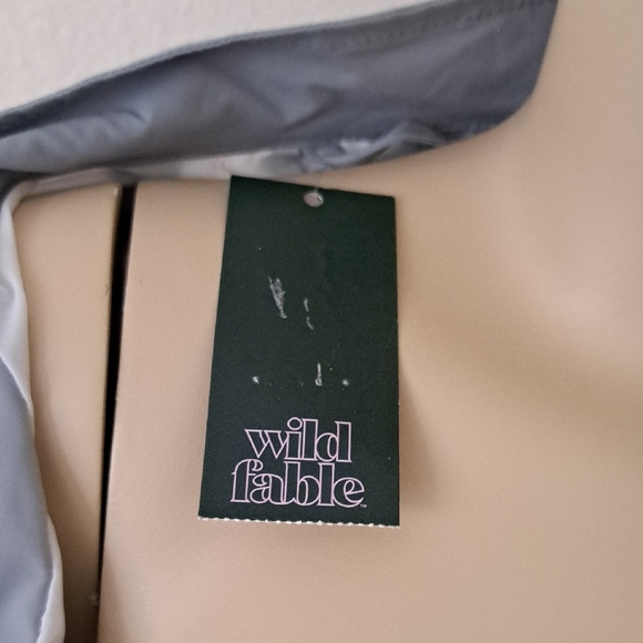 Gray and White Italia Jacket - Picture 10 of 11